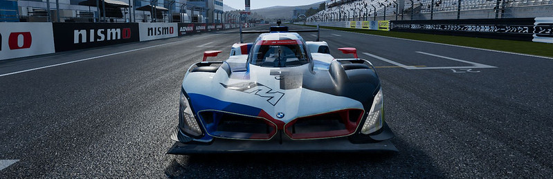 BMW M Hybrid V8